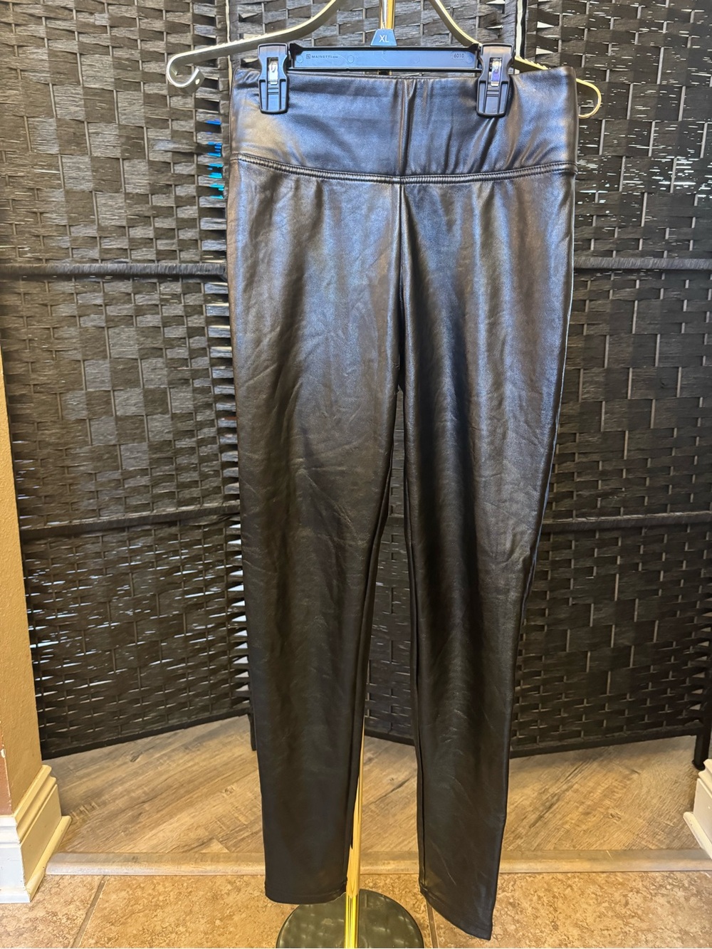 Vince Camuto Women’s Black Faux Leather Leggings S High Rise Elastic Waist